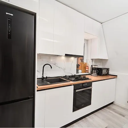 Διαμέρισμα Kim & C O Loft - Evadare Romantica - By Open House Τιμισοάρα