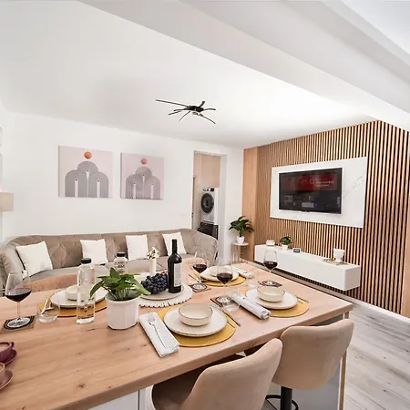 Kim & C O Loft - Evadare Romantica - By Open House 公寓